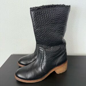 Chanel CC Logo Shearling Black Leather Boots